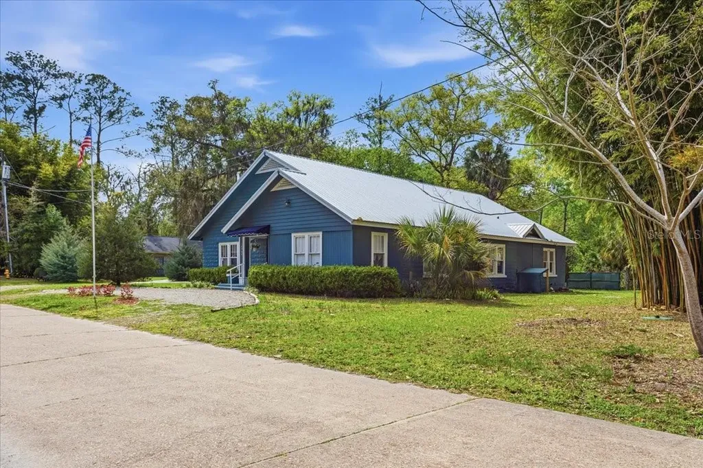 18708 NW 242nd Street High Springs FL 32643