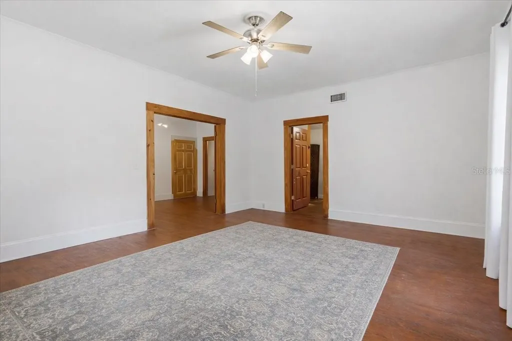 18708 NW 242nd Street High Springs FL 32643