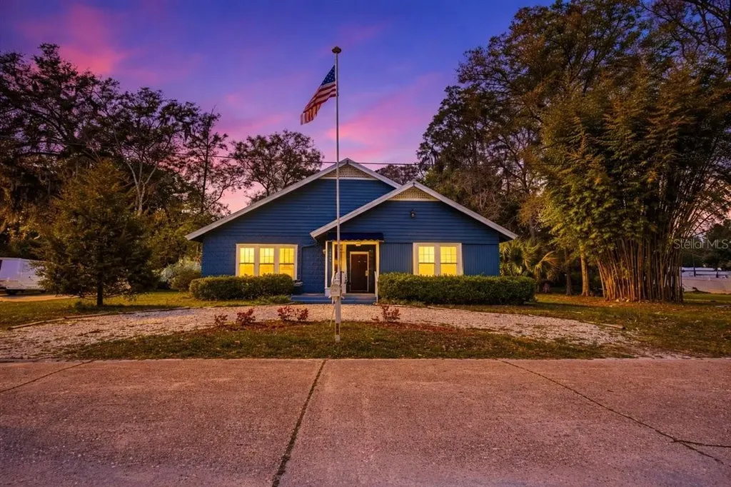 18708 NW 242nd Street High Springs FL 32643