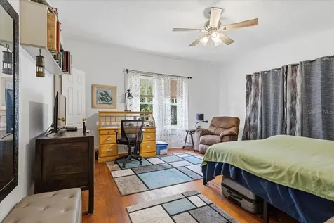 18708 NW 242nd Street High Springs FL 32643