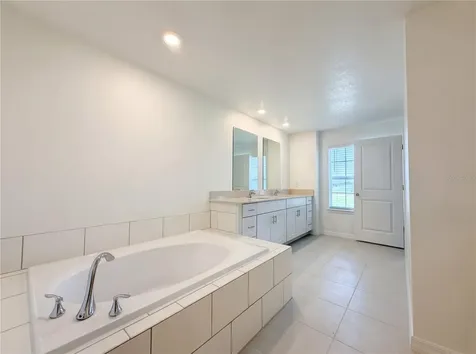 9423 Gulf Shore Terrace Parrish FL 34219