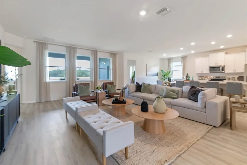 2091 Ashwood Bluff Drive Ocoee FL 34761
