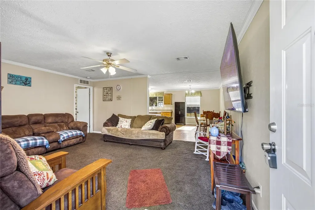 16564 NW 85th Terrace Fanning Springs FL 32693