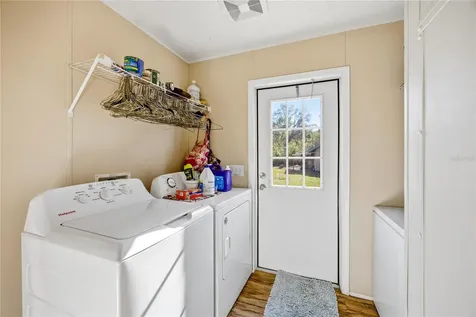 16564 NW 85th Terrace Fanning Springs FL 32693