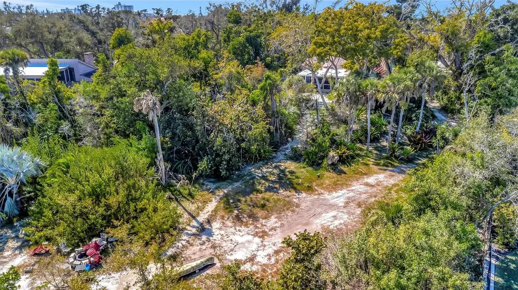 4237 Higel Avenue Sarasota FL 34242