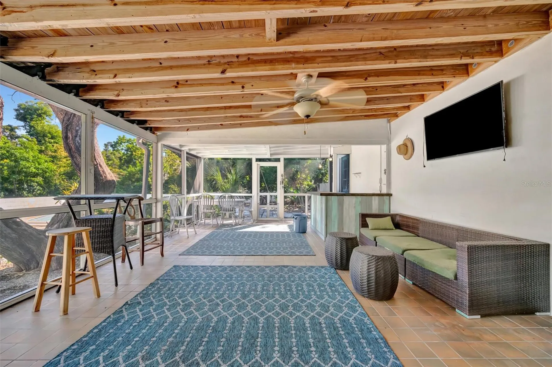 4237 Higel Avenue Sarasota FL 34242