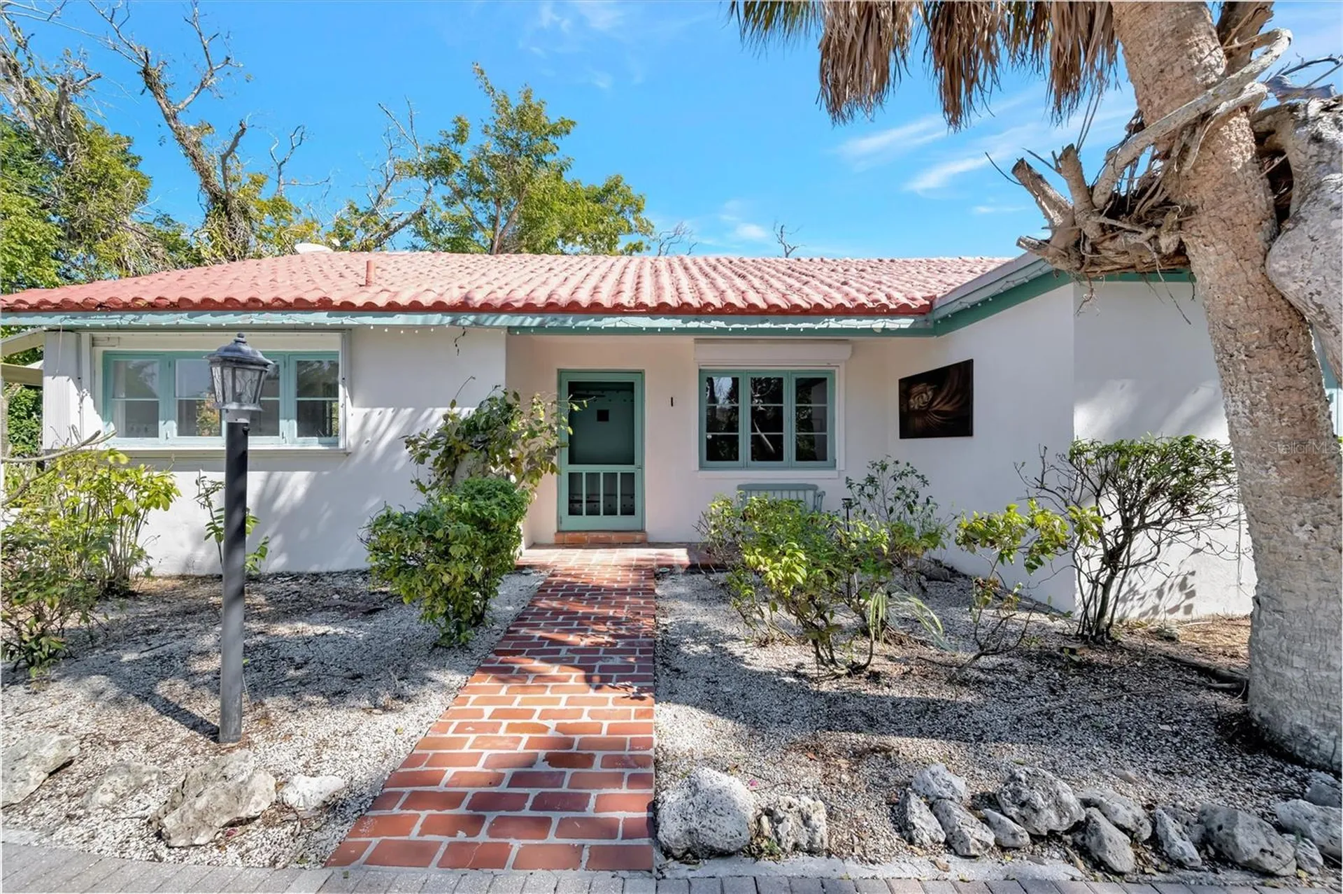 4237 Higel Avenue Sarasota FL 34242