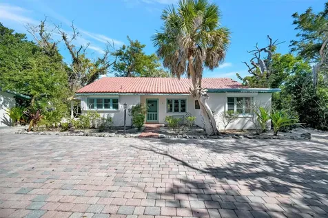 4237 Higel Avenue Sarasota FL 34242