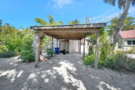 4237 Higel Avenue Sarasota FL 34242