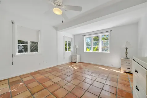 4237 Higel Avenue Sarasota FL 34242