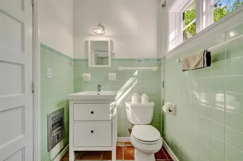 4237 Higel Avenue Sarasota FL 34242