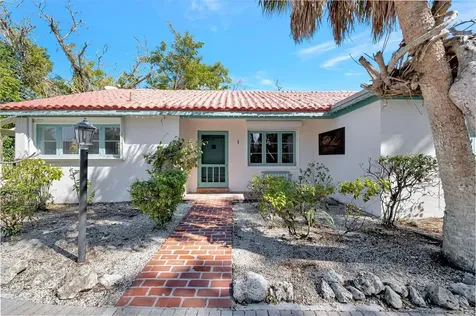 4237 Higel Avenue Sarasota FL 34242