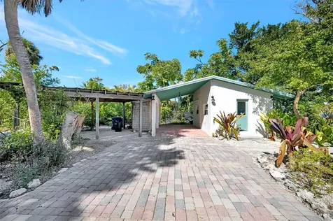 4237 Higel Avenue Sarasota FL 34242