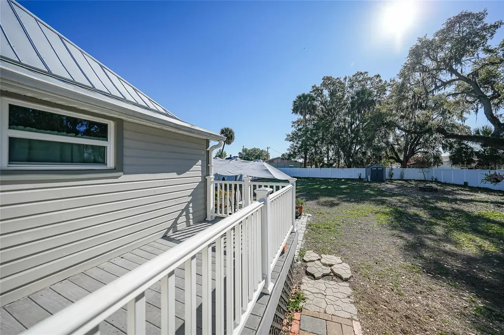 127 5th Street W Zolfo Springs FL 33890