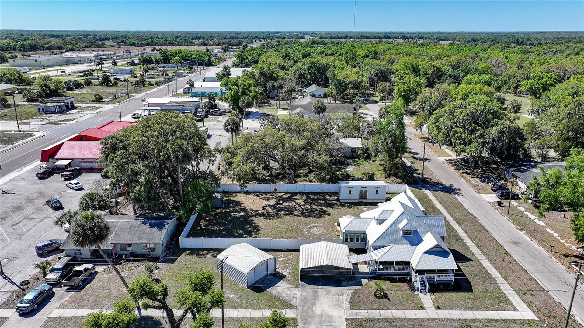 127 5th Street W Zolfo Springs FL 33890