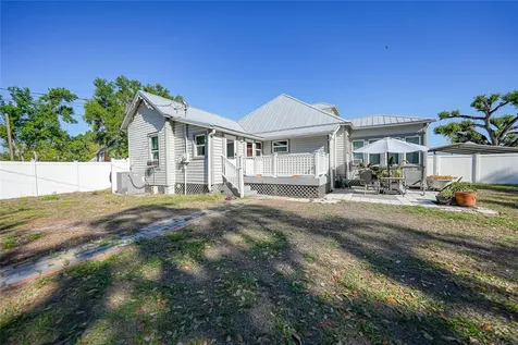 127 5th Street W Zolfo Springs FL 33890