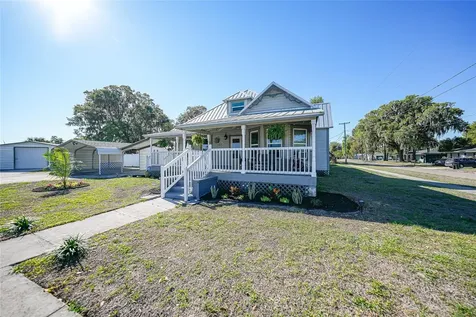 127 5th Street W Zolfo Springs FL 33890