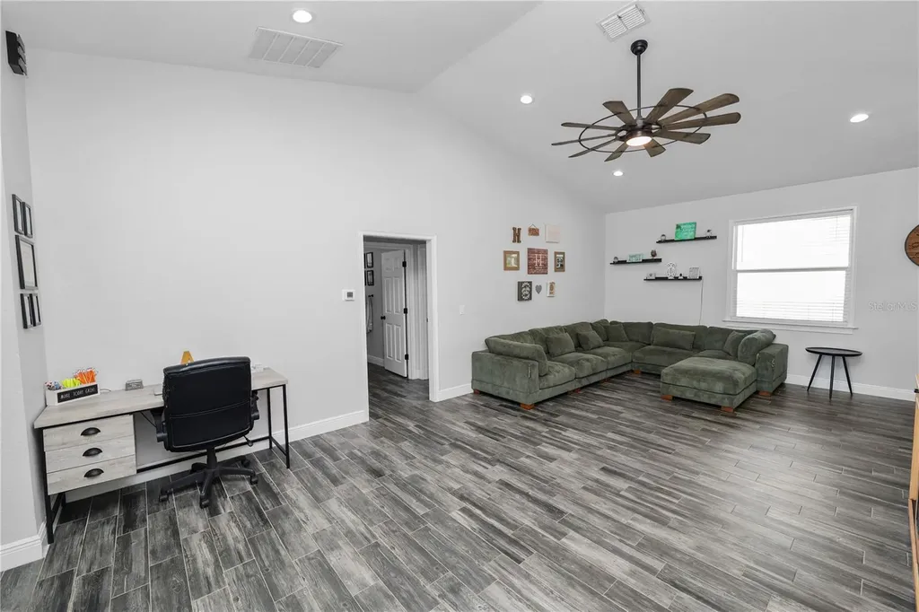 113 Mckean Street Auburndale FL 33823