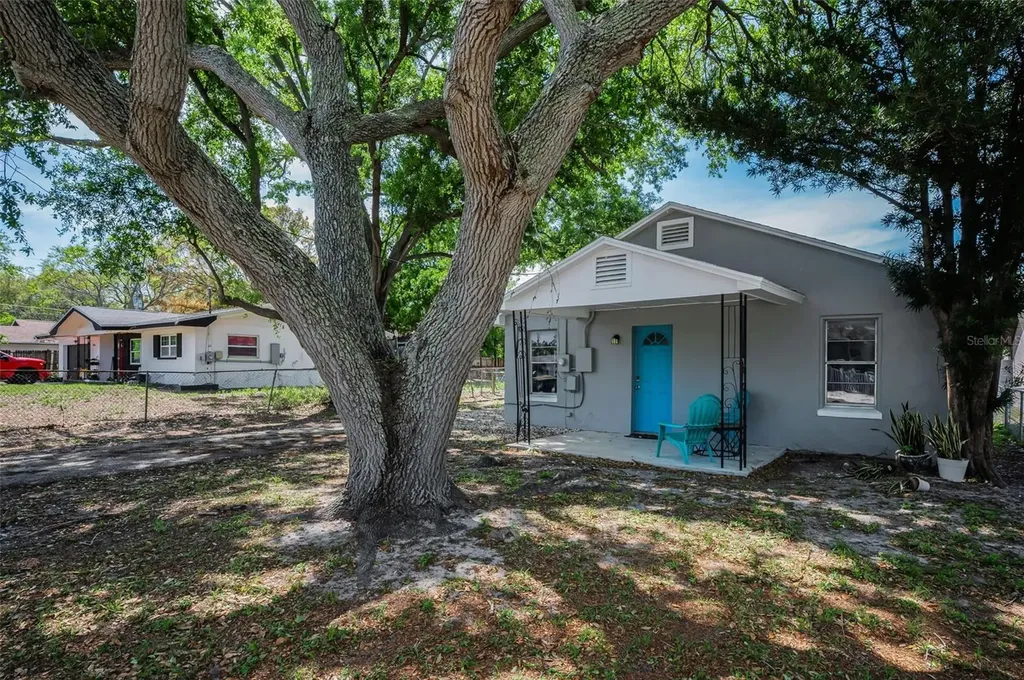 1918 Macomber Avenue Clearwater FL 33755
