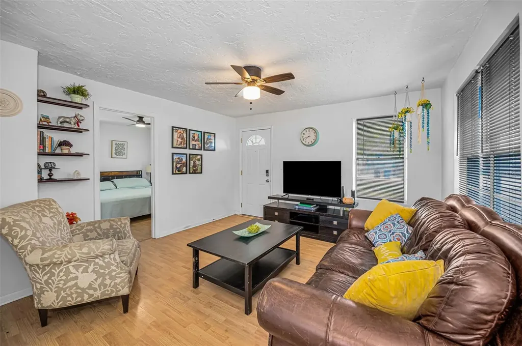 1918 Macomber Avenue Clearwater FL 33755