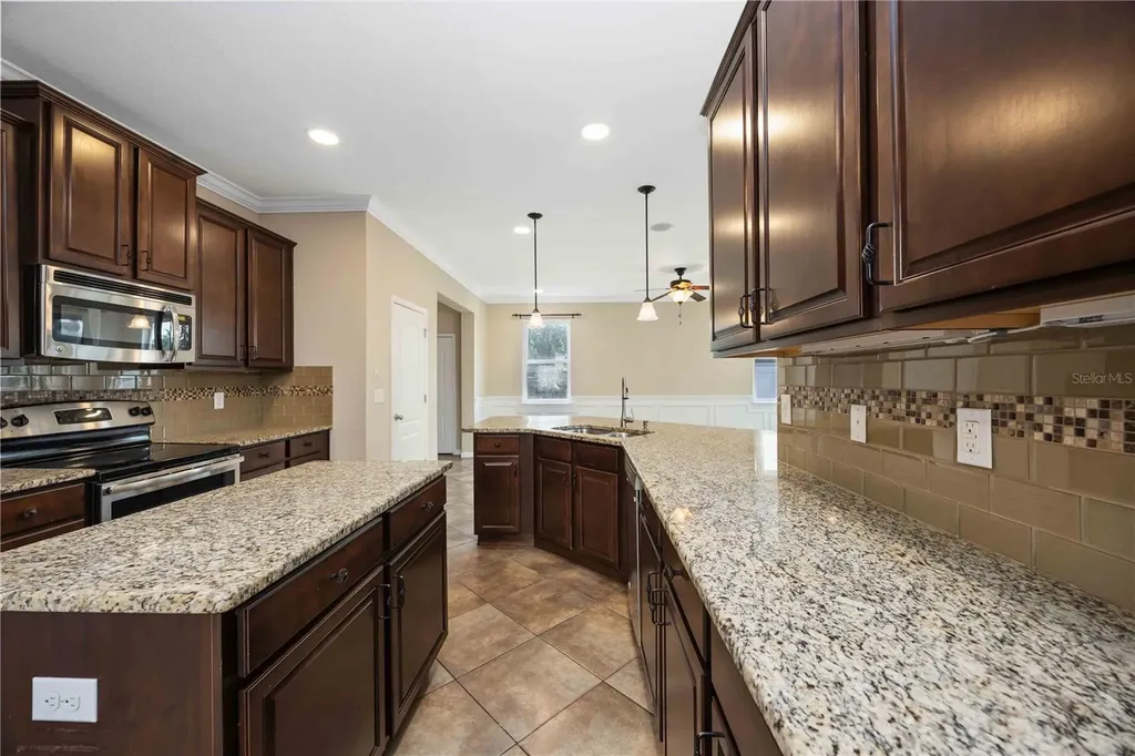 3937 King Bridge Place Ellenton FL 34222
