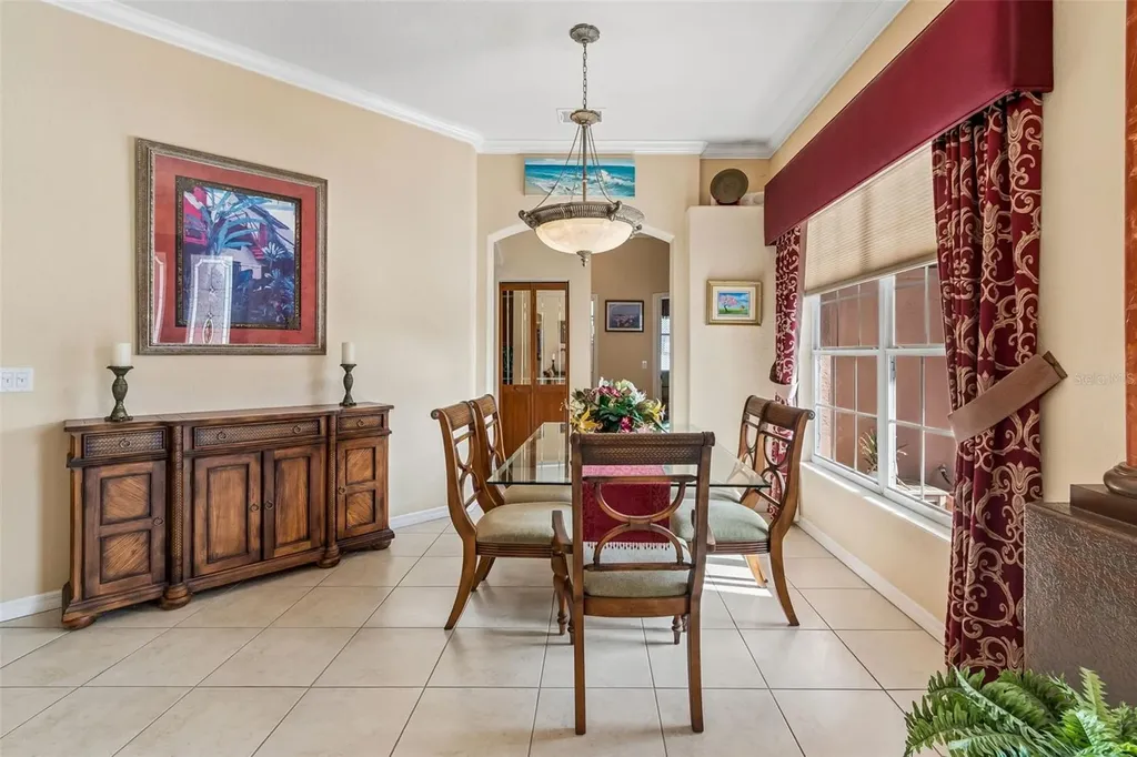 566 Planters Manor Way Bradenton FL 34212