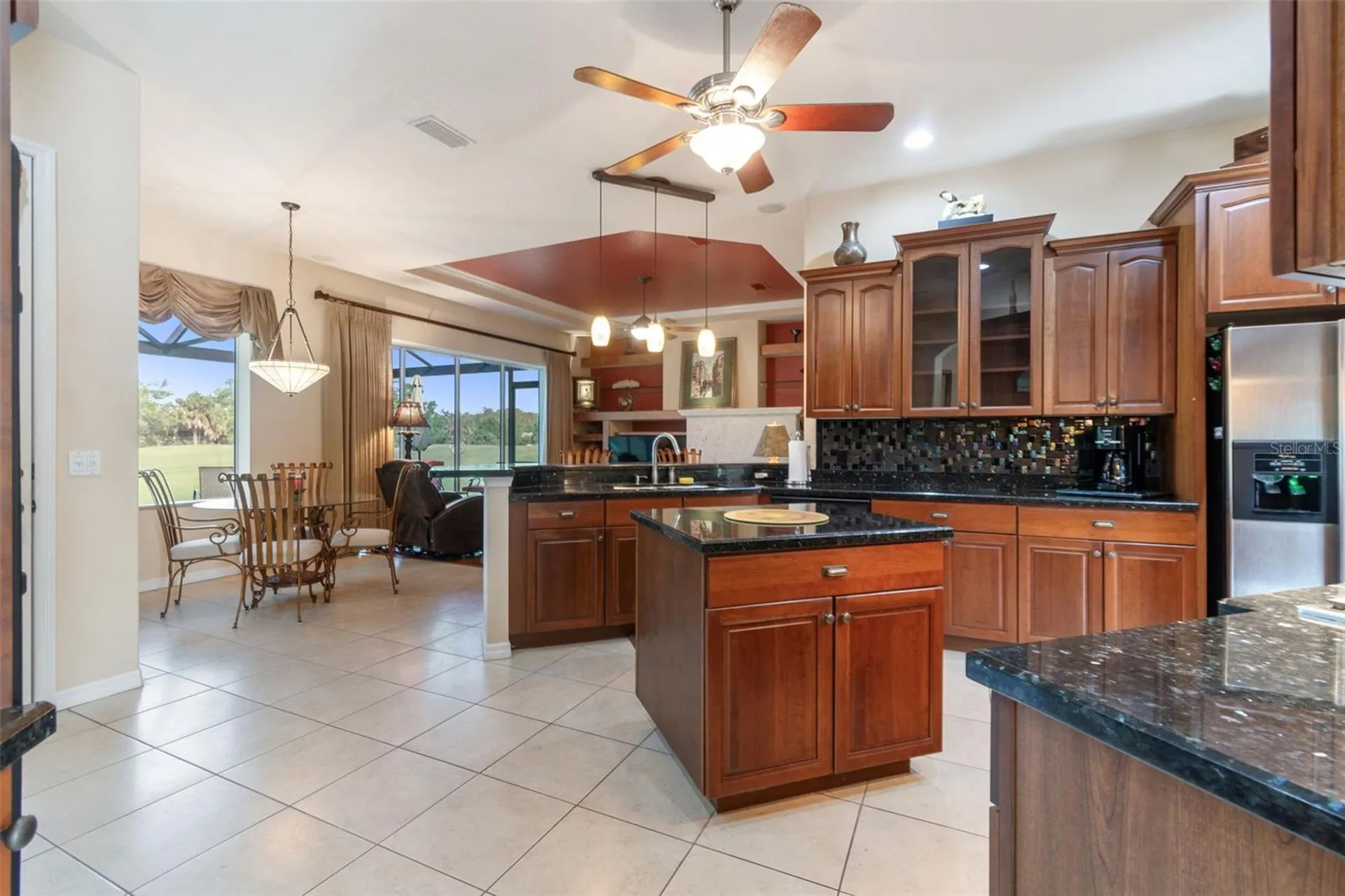 566 Planters Manor Way Bradenton FL 34212