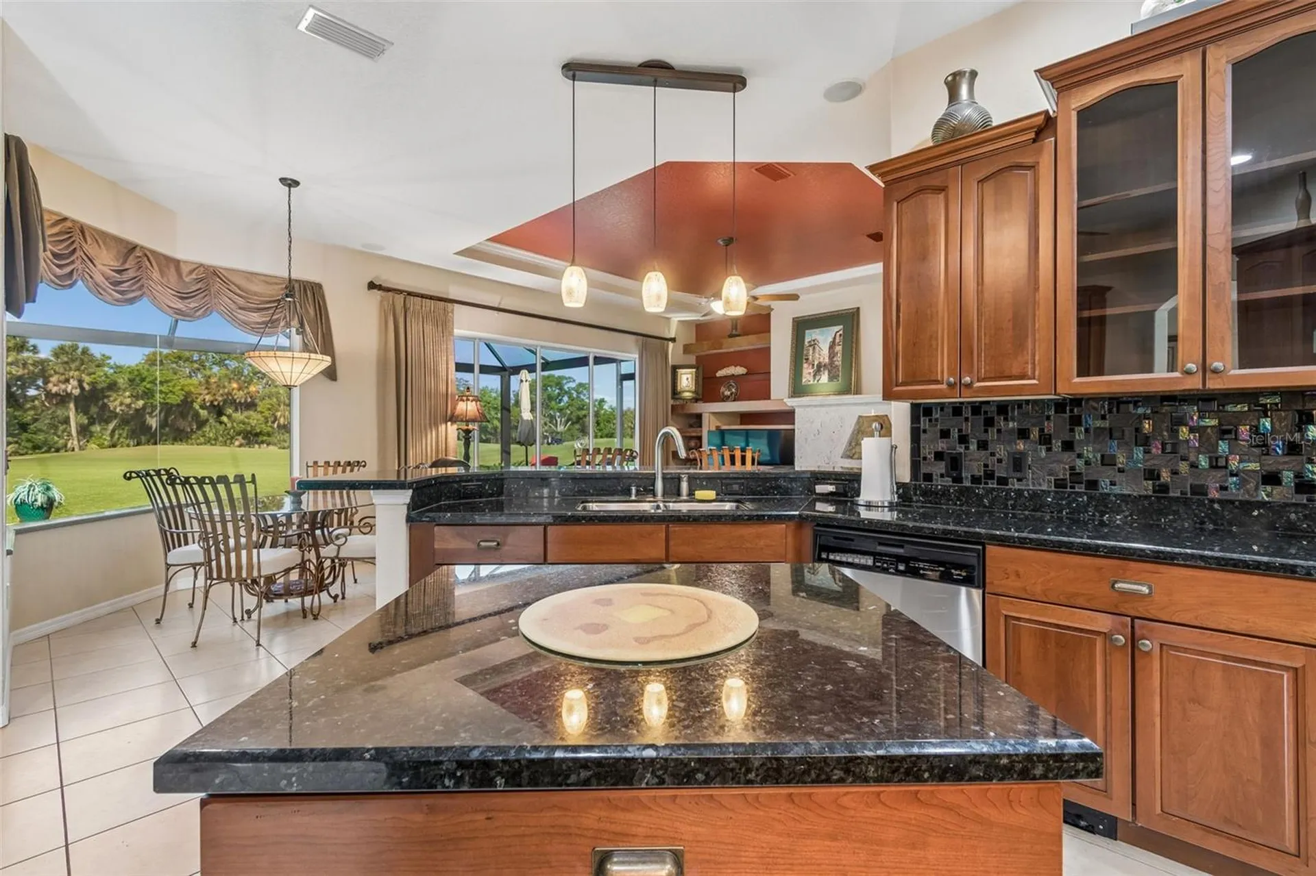 566 Planters Manor Way Bradenton FL 34212