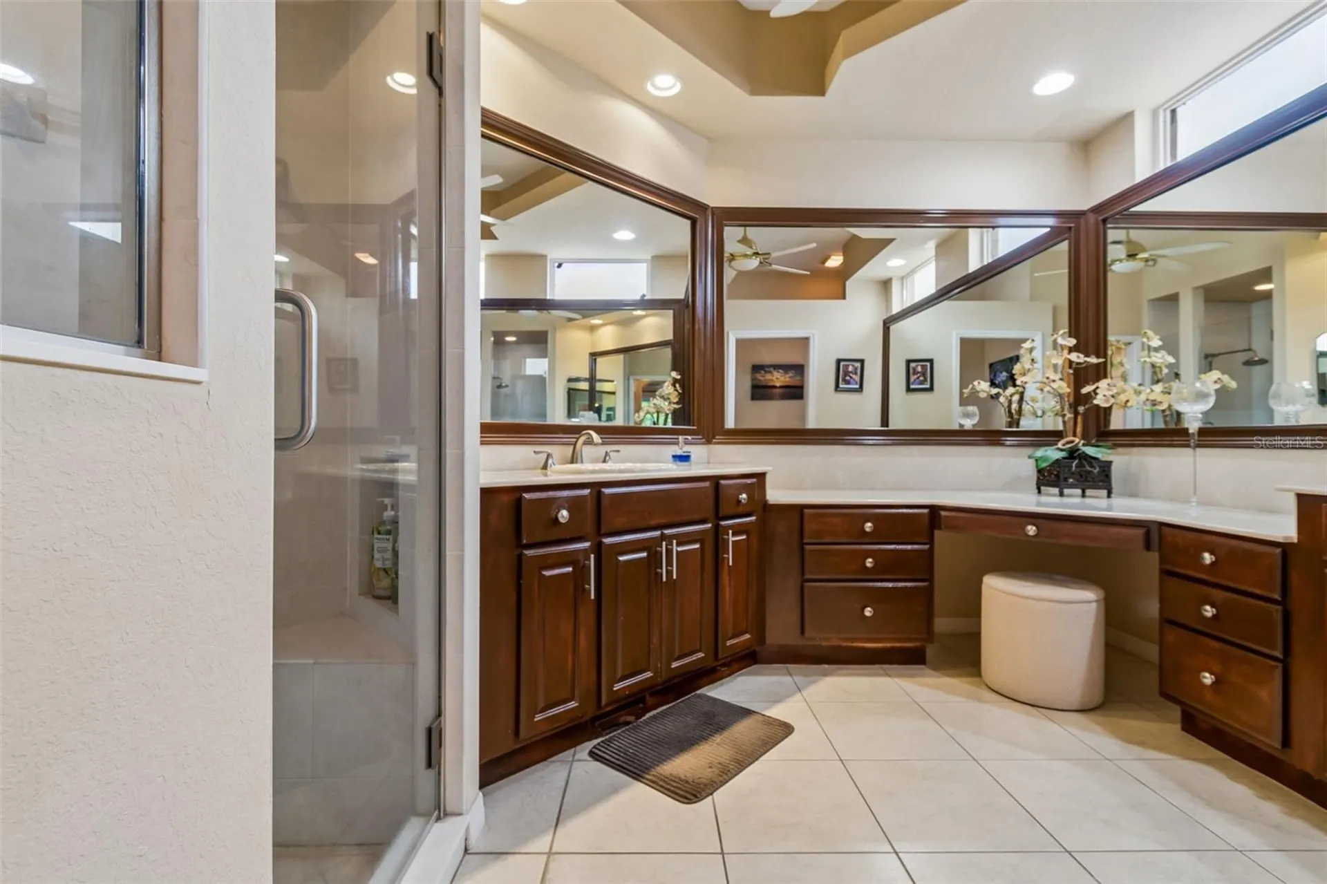 566 Planters Manor Way Bradenton FL 34212