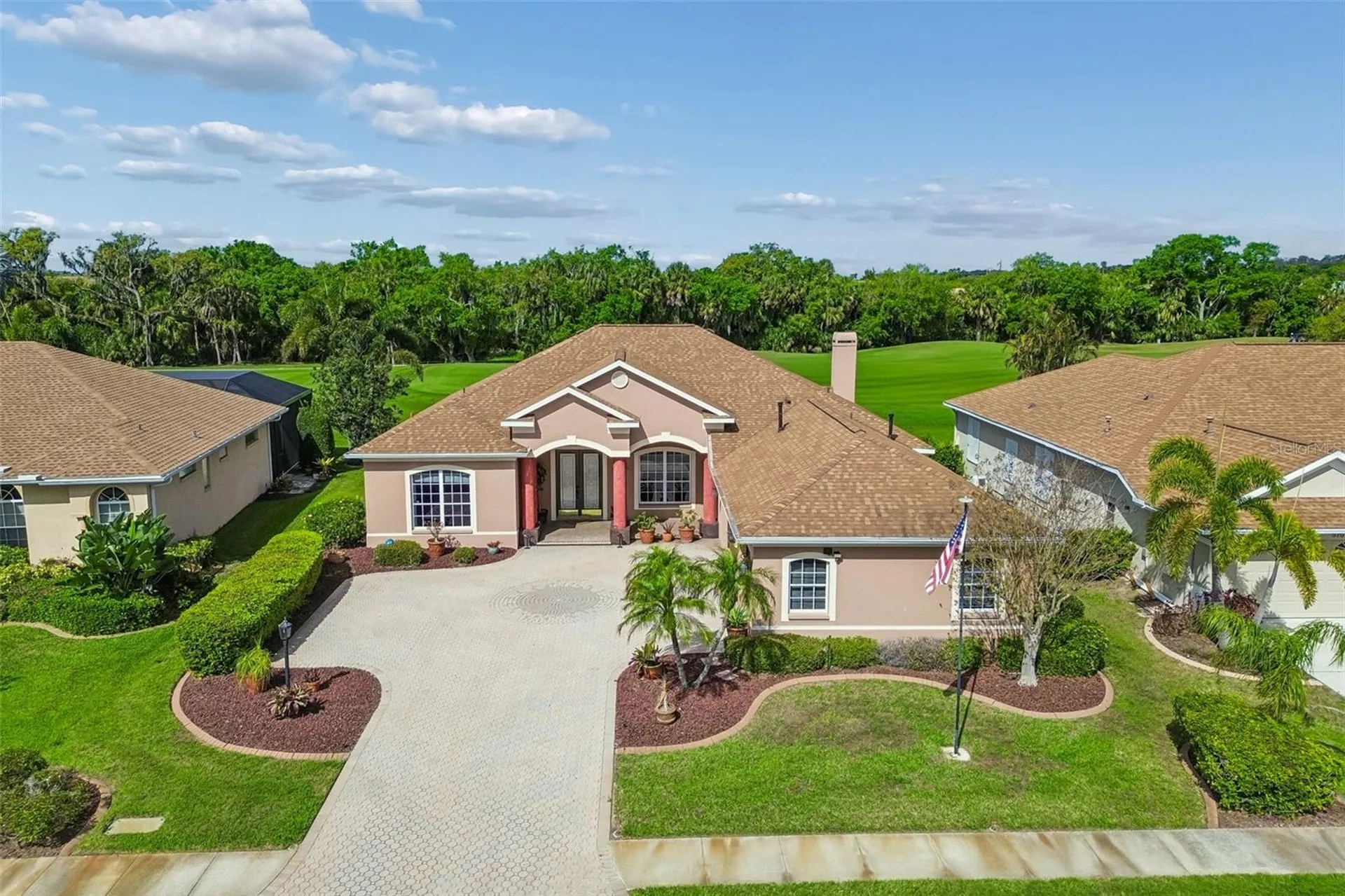 566 Planters Manor Way Bradenton FL 34212
