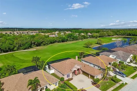 566 Planters Manor Way Bradenton FL 34212