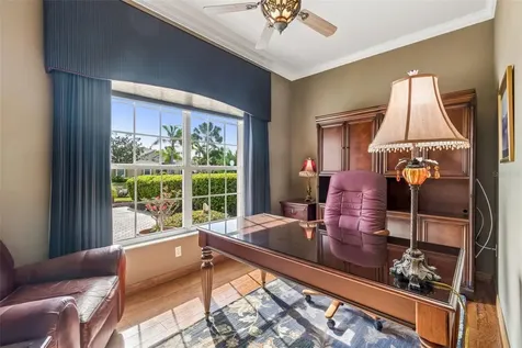 566 Planters Manor Way Bradenton FL 34212