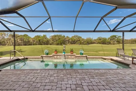 566 Planters Manor Way Bradenton FL 34212