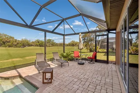 566 Planters Manor Way Bradenton FL 34212