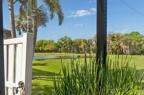 566 Planters Manor Way Bradenton FL 34212