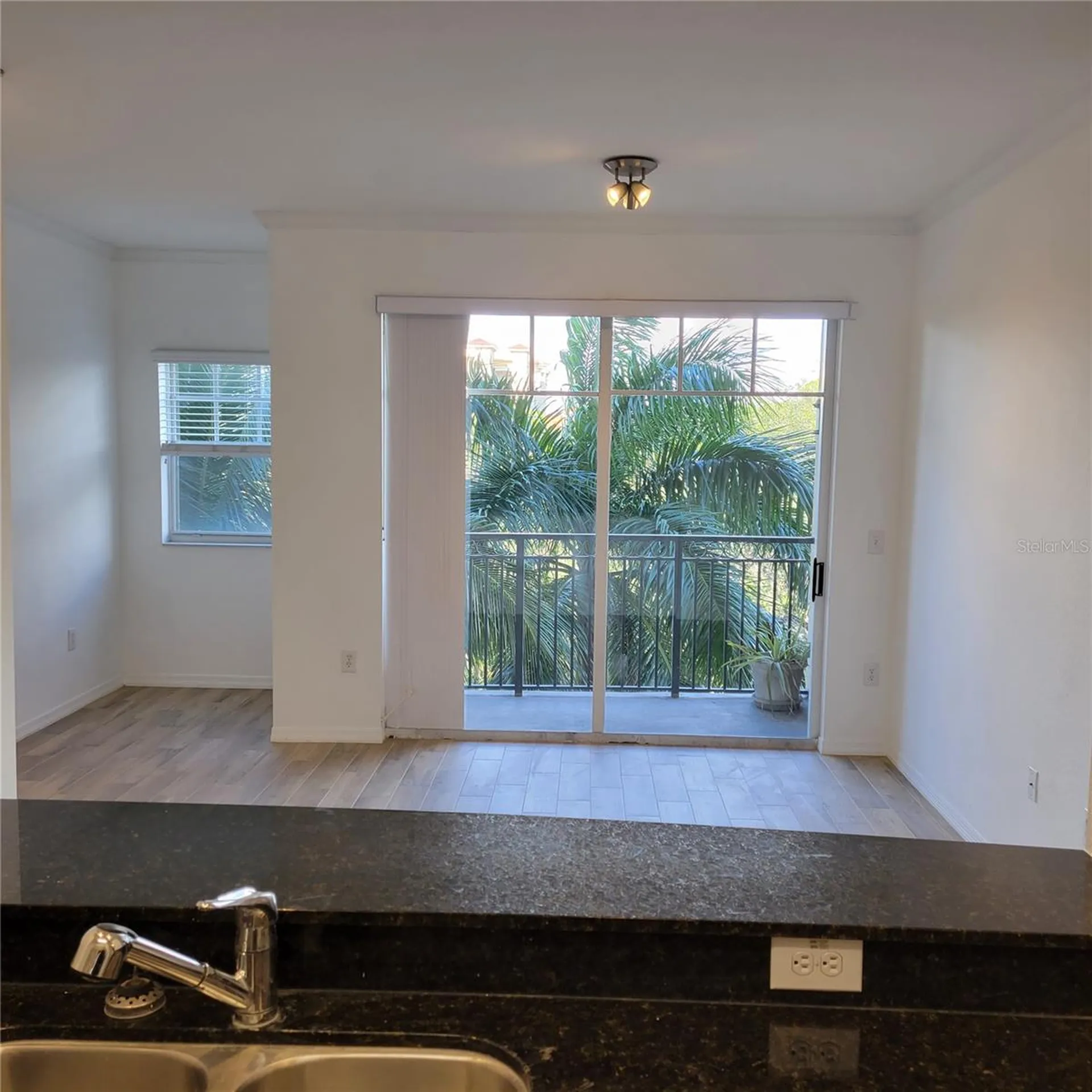 1064 N Tamiami Trail Sarasota FL 34236