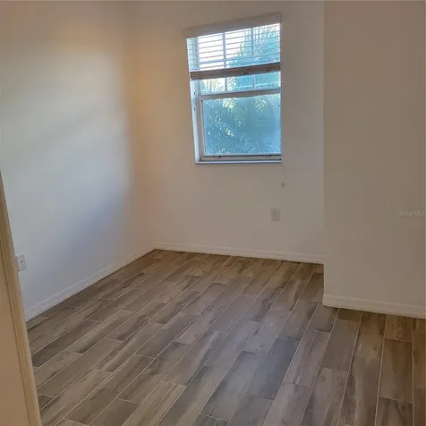 1064 N Tamiami Trail Sarasota FL 34236