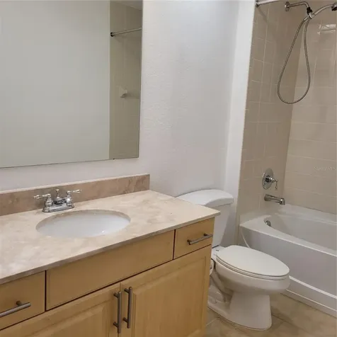 1064 N Tamiami Trail Sarasota FL 34236