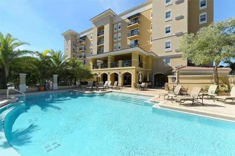 1064 N Tamiami Trail Sarasota FL 34236