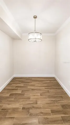 1064 N Tamiami Trail Sarasota FL 34236