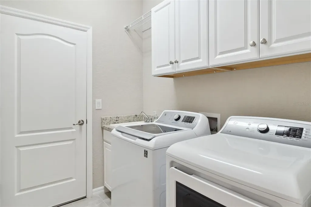 17724 Polo Trail Lakewood Ranch FL 34211