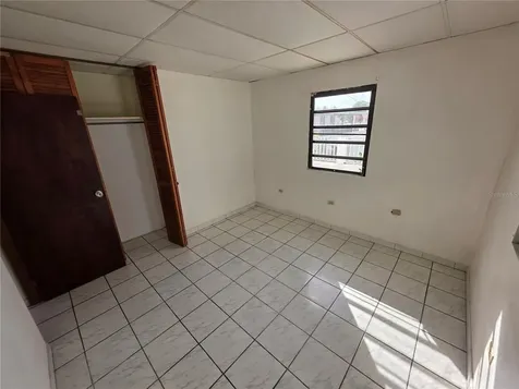 509 Blq 211 Urb. Villa Carolina Carolina PR 00984