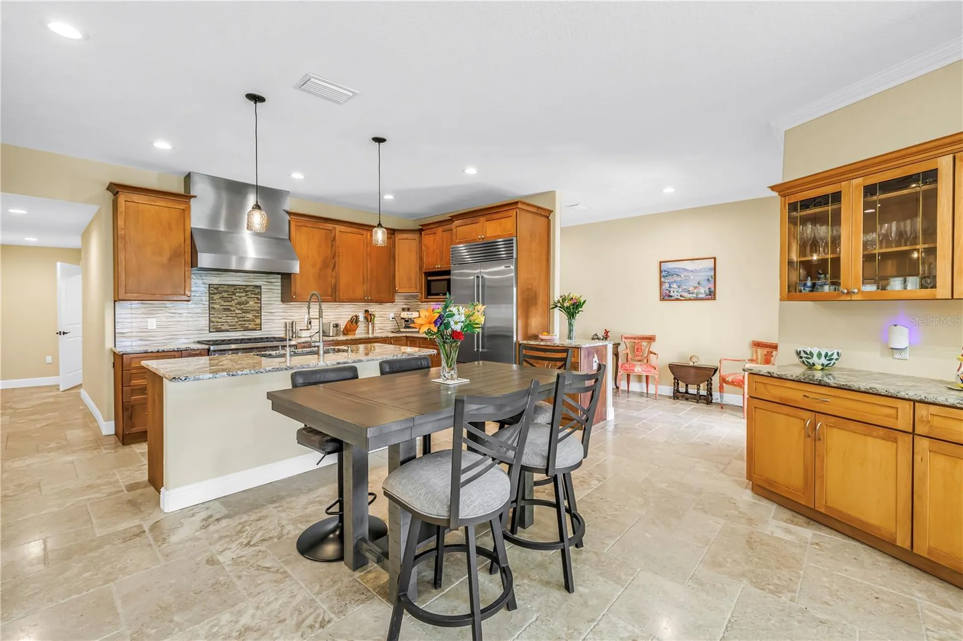 1939 Hawaii Avenue NE St Petersburg FL 33703