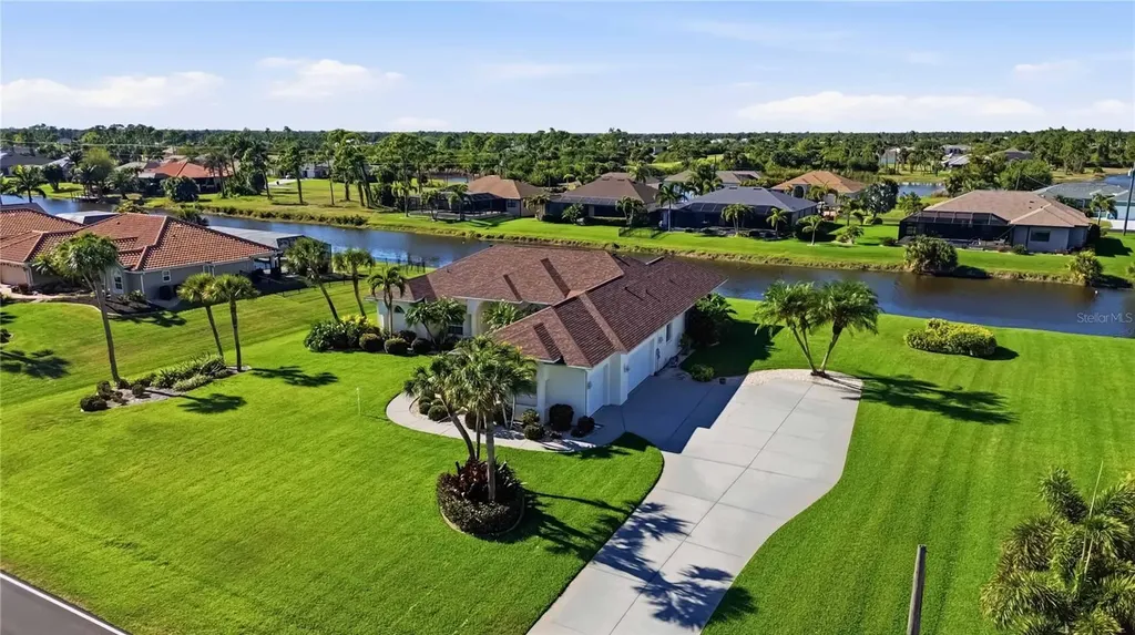 1132 Boundary Boulevard Rotonda West FL 33947