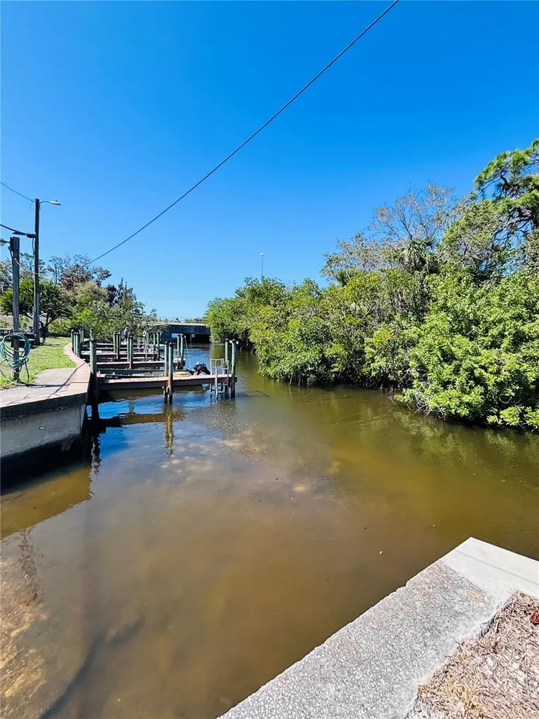 1891 Englewood Road Englewood FL 34223