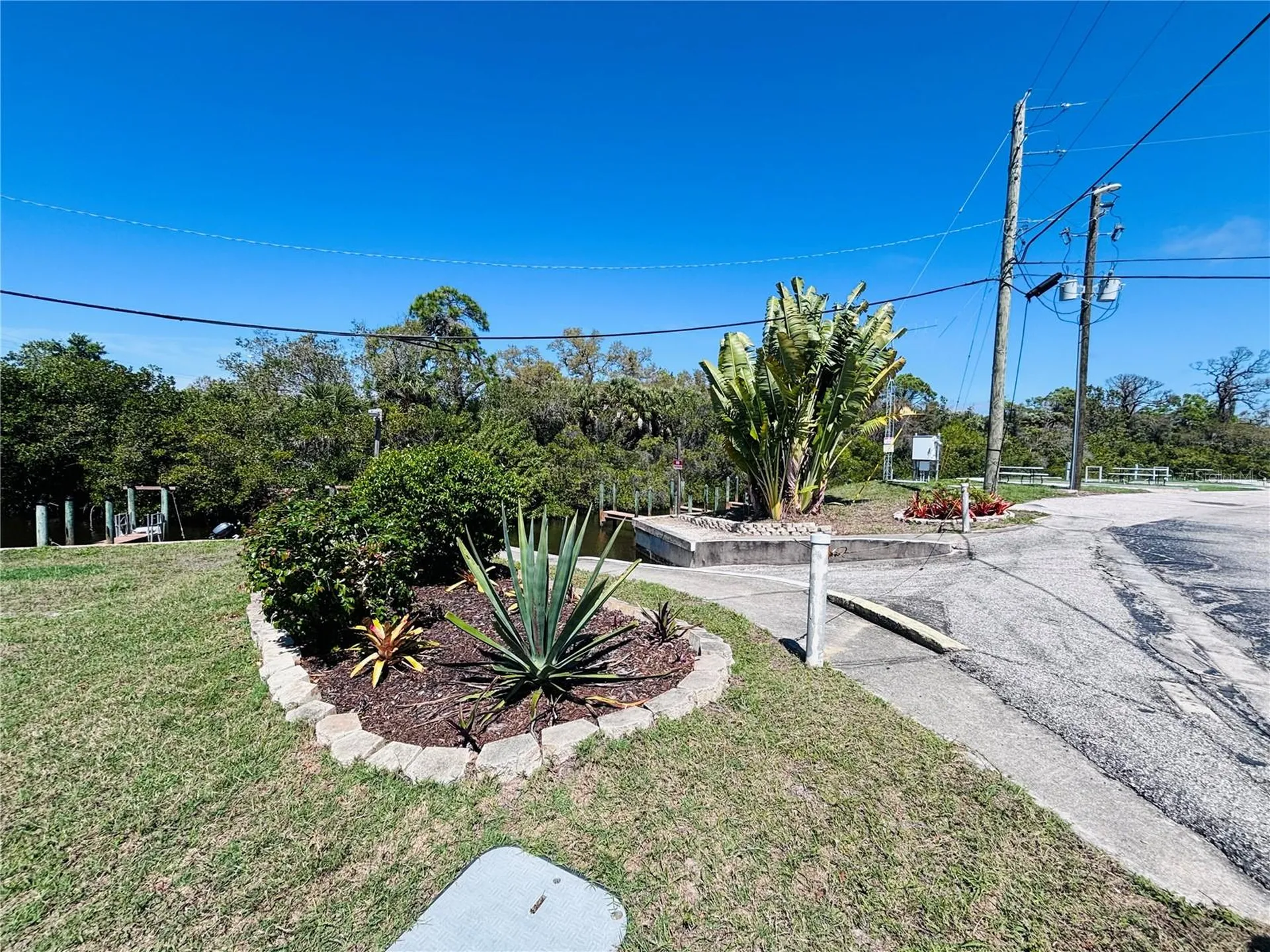 1891 Englewood Road Englewood FL 34223