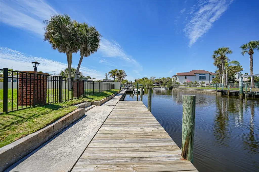 113 Northshore Terrace Port Charlotte FL 33980