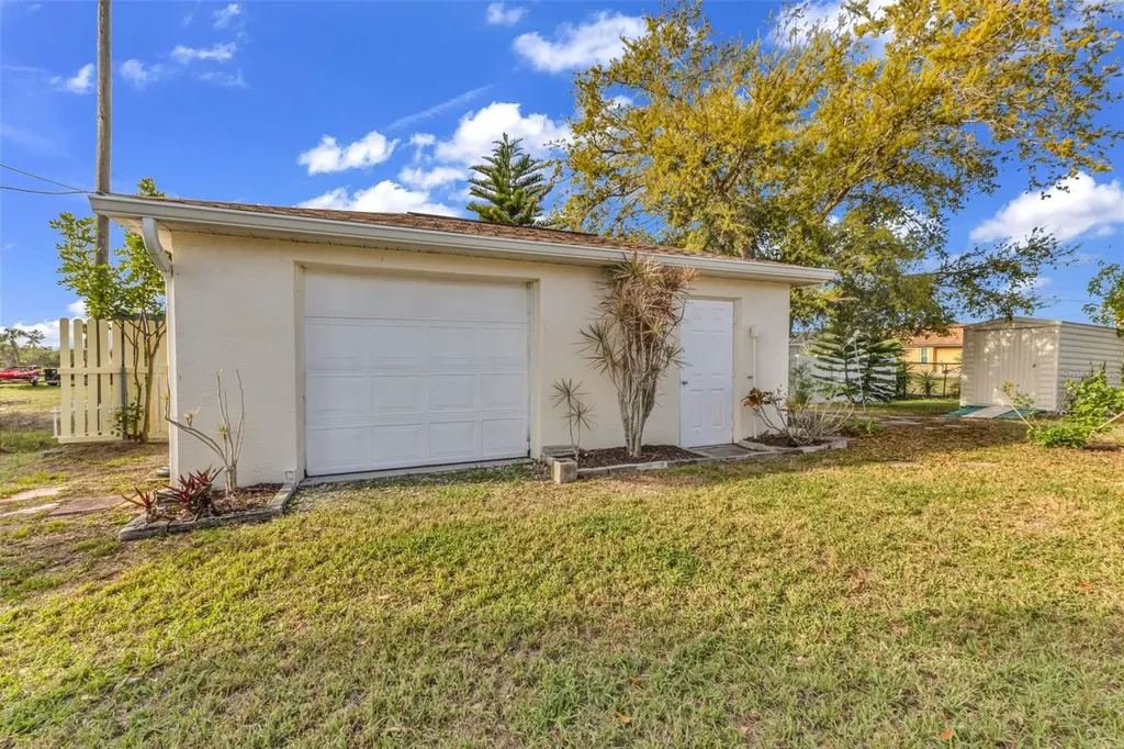 18939 Ayrshire Circle Port Charlotte FL 33948