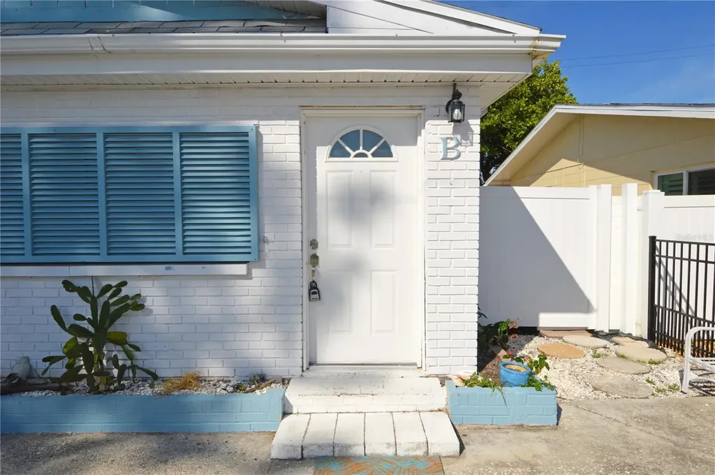 156 146th Avenue E Madeira Beach FL 33708