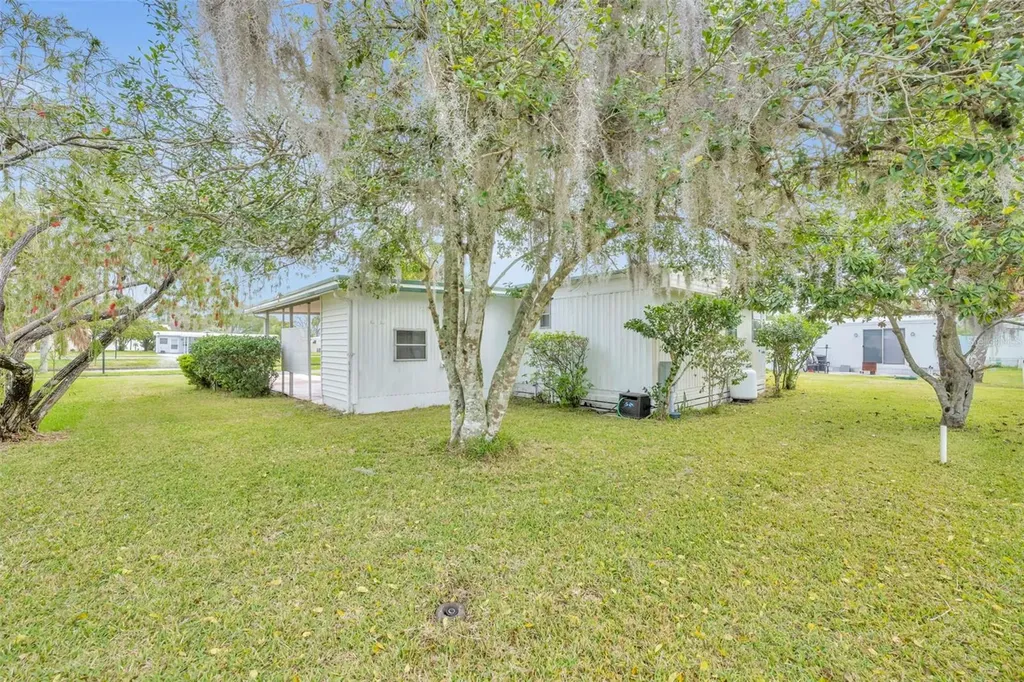 104 Diamond Head Drive Leesburg FL 34788